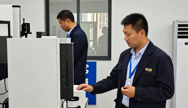 智能设备销售帮助客户实现全流程跟进目标